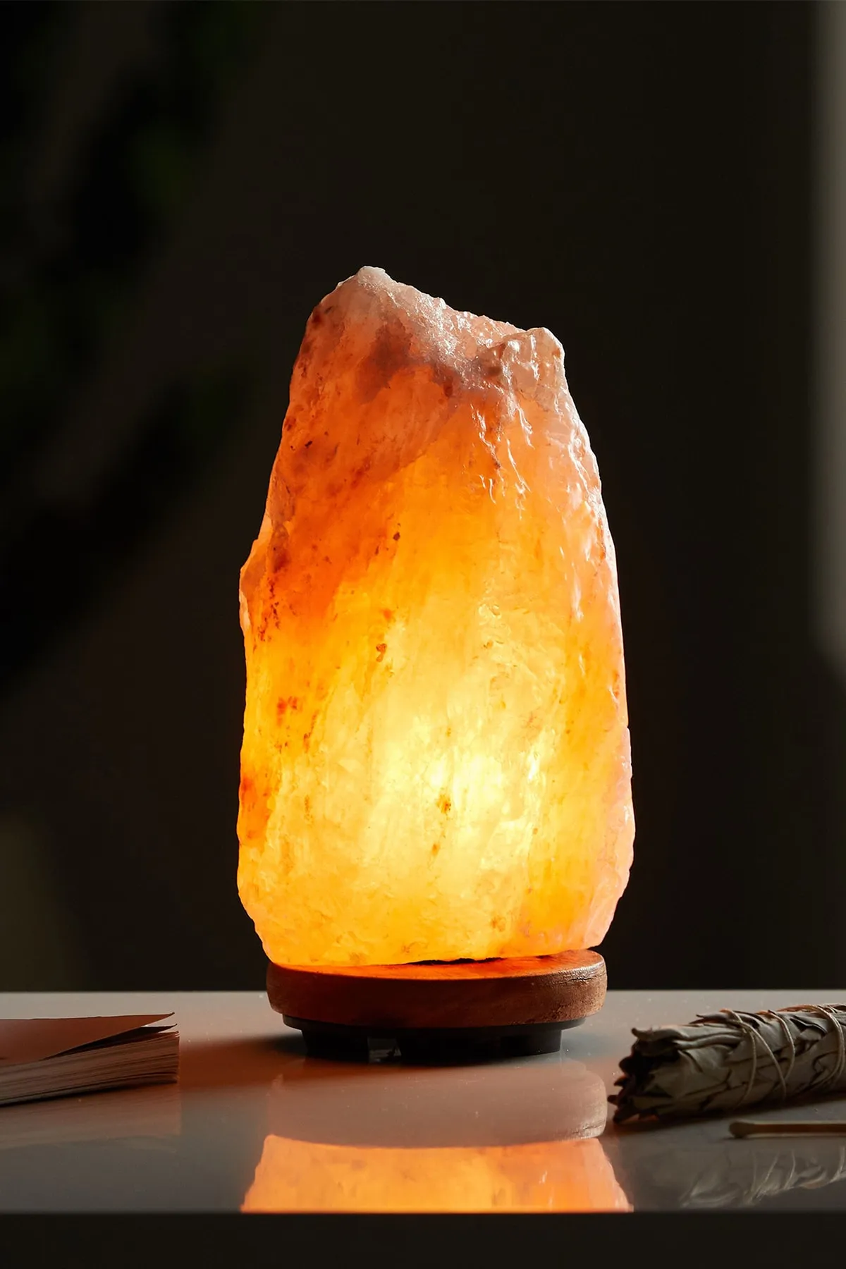 Himalayan salt lamp